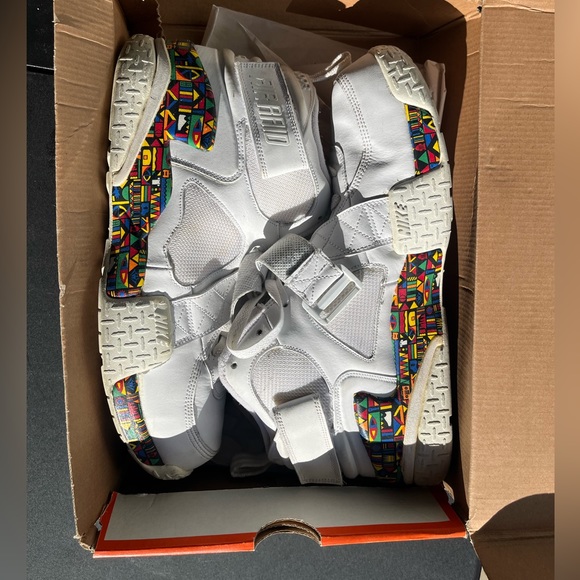 Classic Air Raids‼️ Authentic & Ready To Ship‼️ - Picture 2 of 4